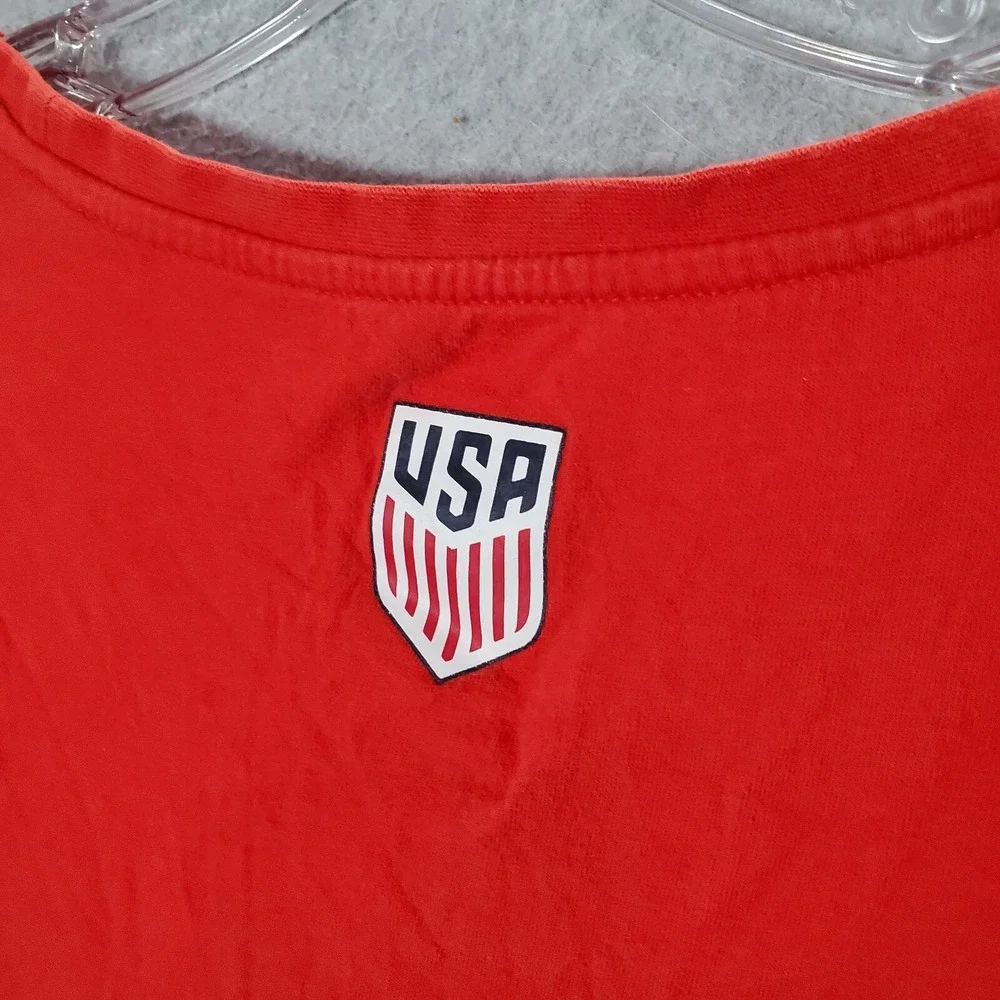 USA Women Top XL Red Shirt Logo Nike One Nation One Team Soccer Tee‎